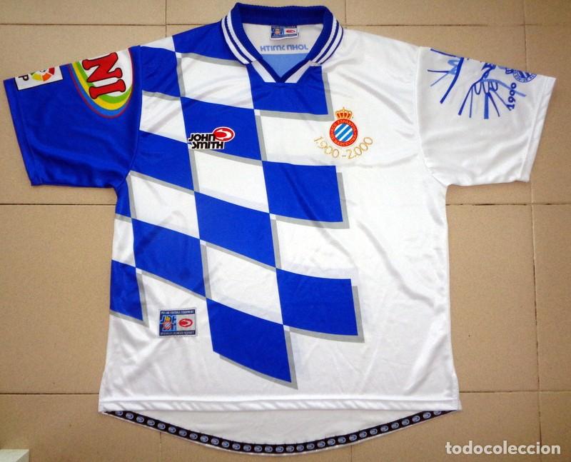 Coleccionismo deportivo: CAMISETA F&Uacute;TBOL CENTENARIO RCD ESPA&Ntilde;OL ESPANYOL BARCELONA 1900-2000 JOHN SMITH ORIGINAL. COMO NUEVA