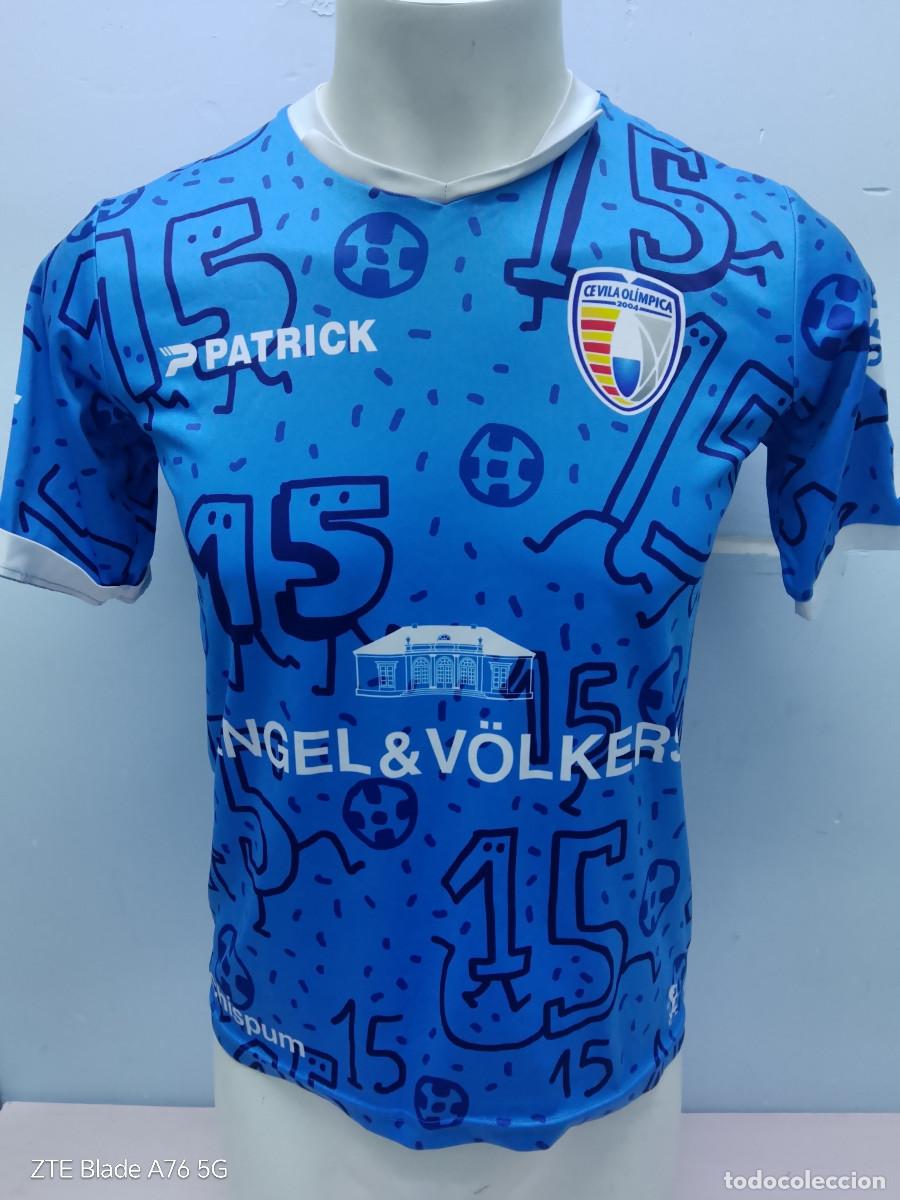 Coleccionismo deportivo: CE Vila Olimpica camiseta futbol barcelona catalunya S 52cts