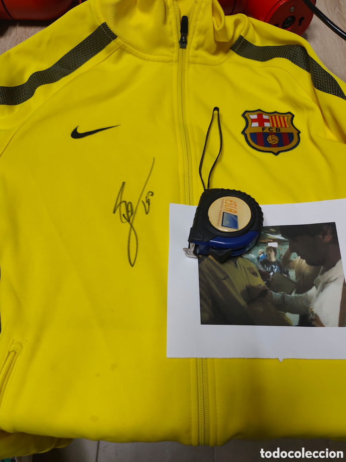 Coleccionismo deportivo: Lionel Messi 2009 a&ntilde;o sextete sudadera firmada