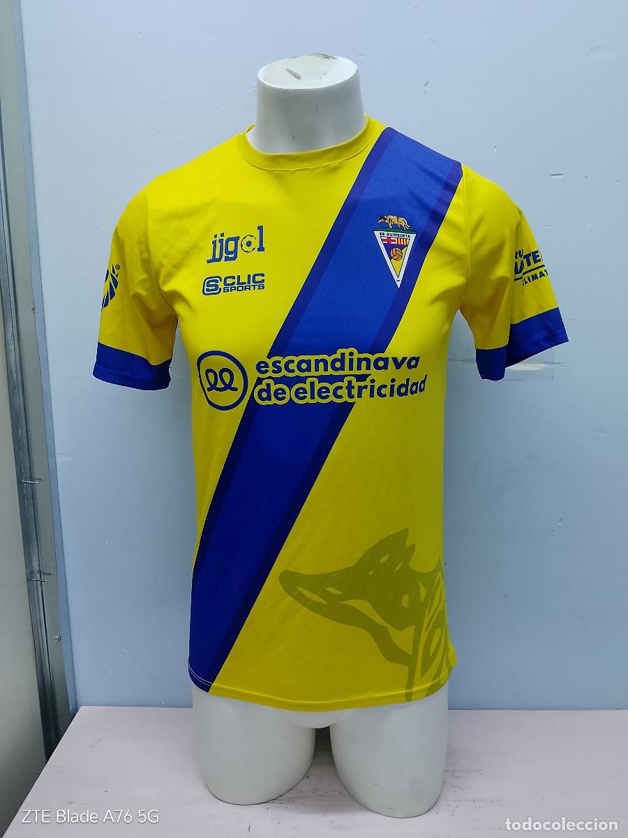 Coleccionismo deportivo: EE Guineueta Barcelona camiseta futbol football shirt S 49