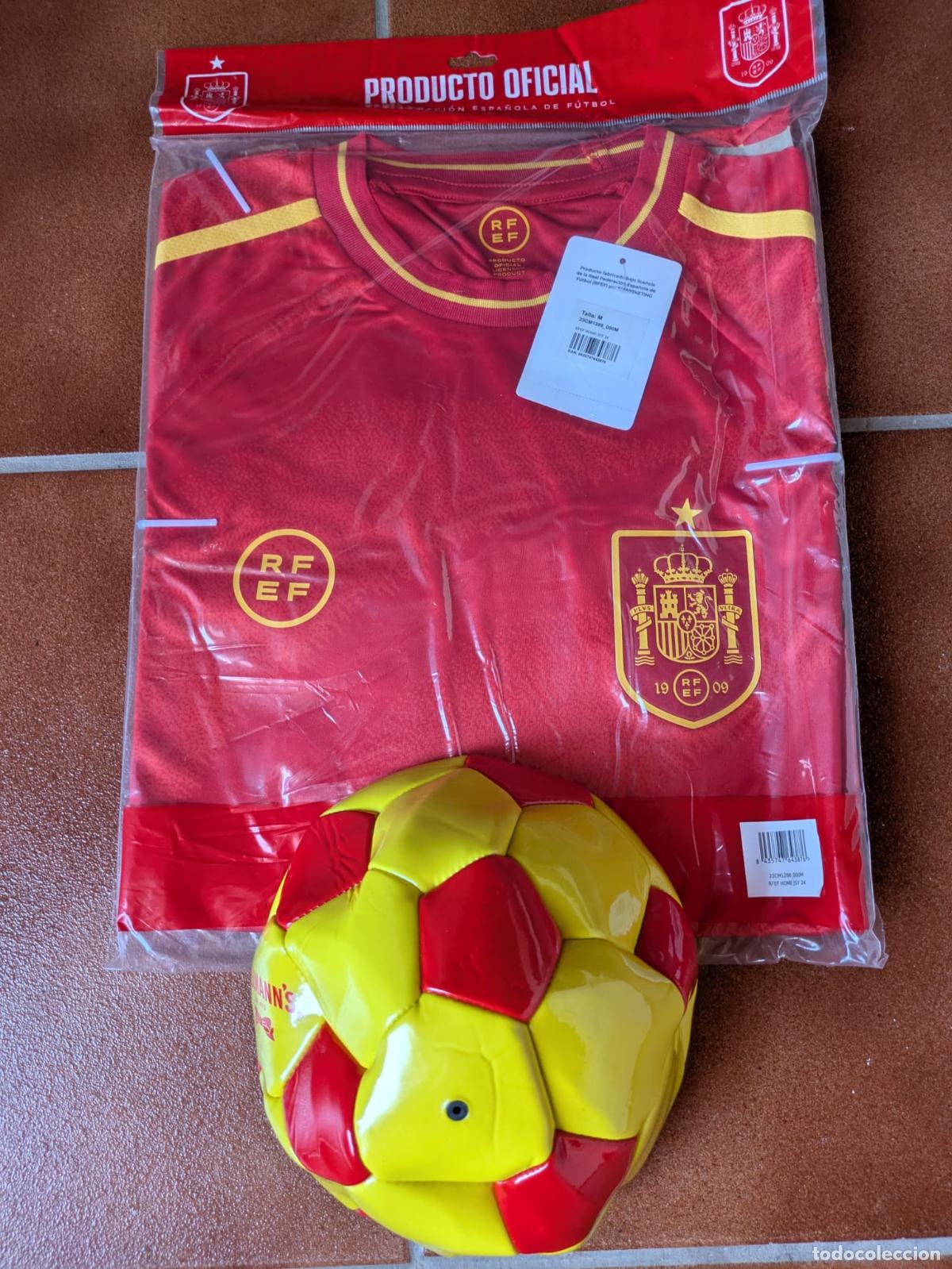 Coleccionismo deportivo: Camiseta Espa&ntilde;a Seleccion 2024 y Balon de regalo. RFEF. Oficial.