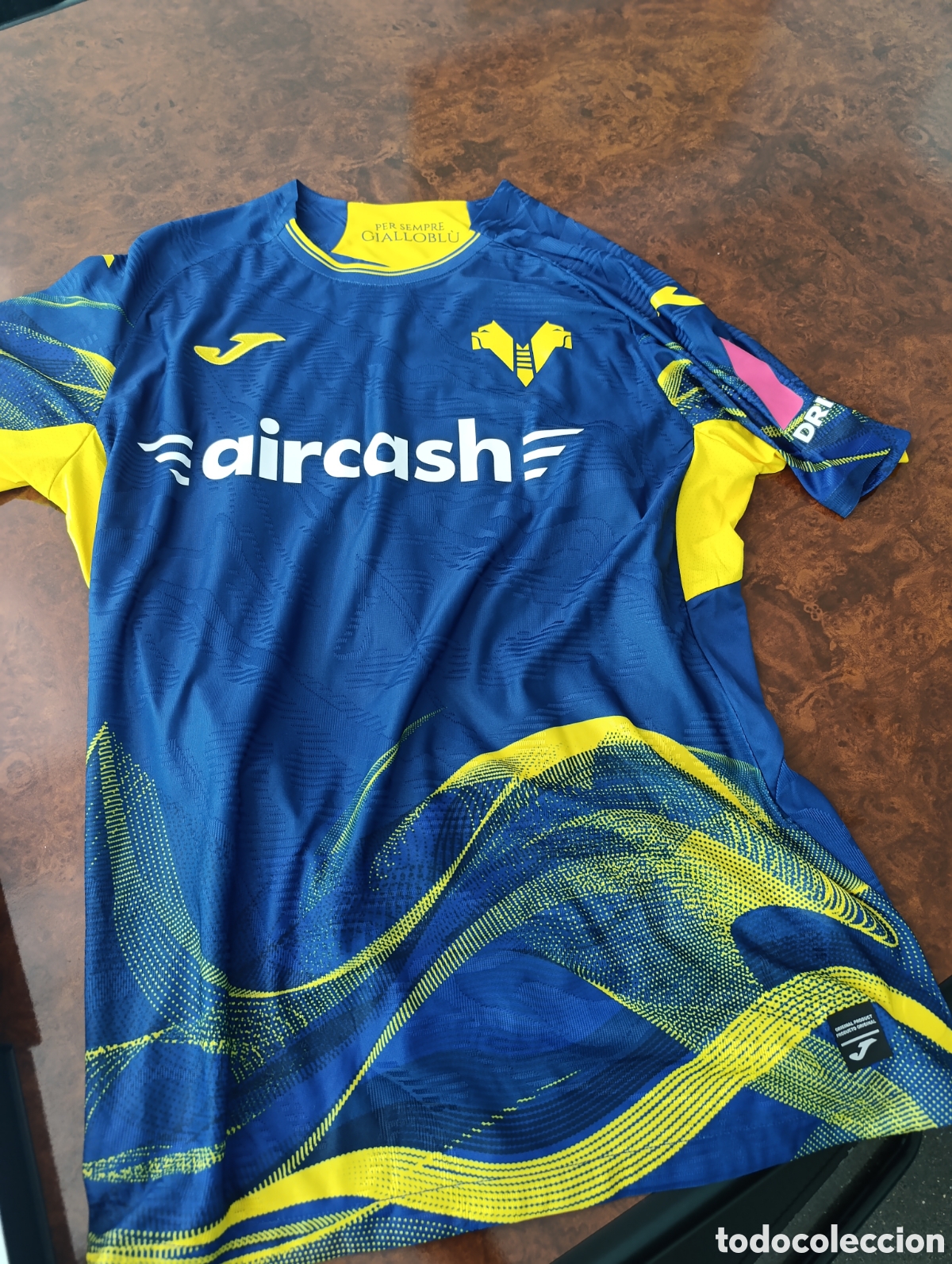Coleccionismo deportivo: Camiseta matchworn Hellas Verona de Italia