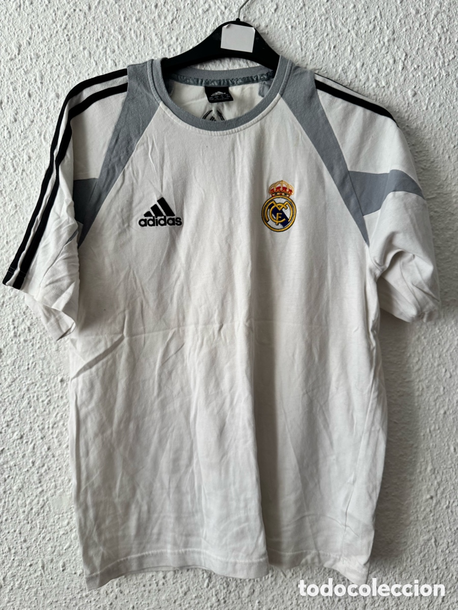 Collezionismo sportivo: Antigua Camiseta deportiva vintage de F&uacute;tbol Real Madrid TALLA -M- Adidas temporada 2004-2005