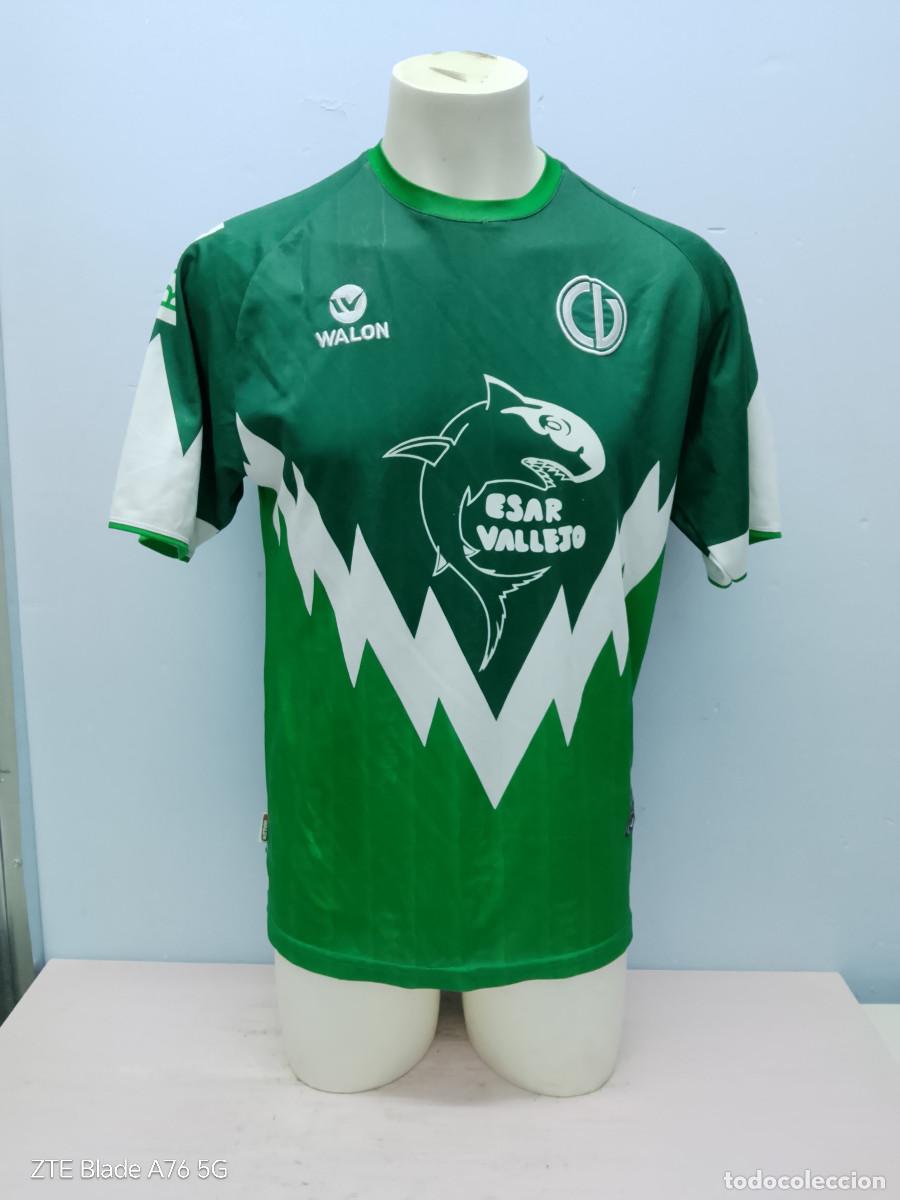 Coleccionismo deportivo: club Universidad C&eacute;sar Vallejo Peru camiseta futbol match worn football shirt L 58cts