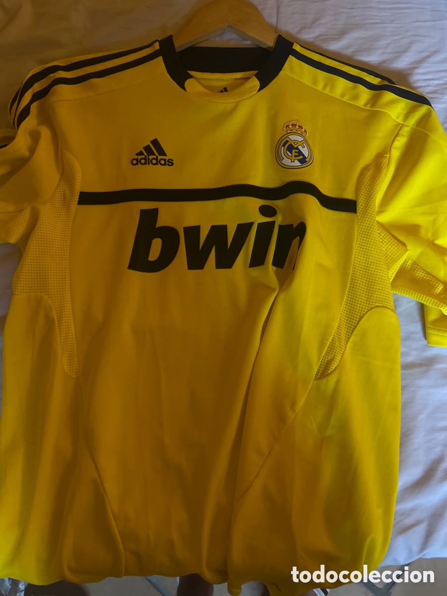 Colecionismo desportivo: Camiseta Iker casillas intercambiada en un partido oficial