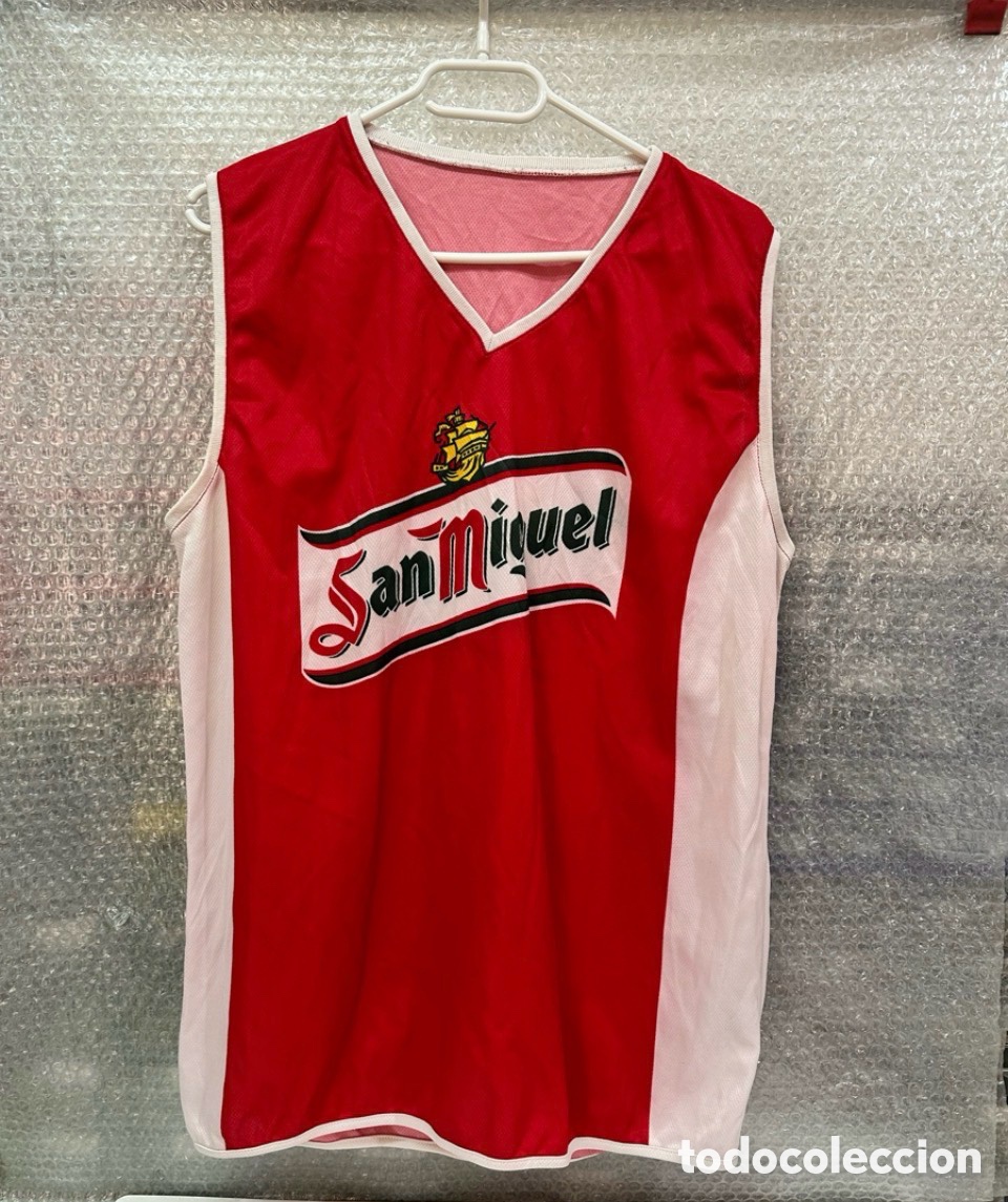 Sports collectibles: Antigua Camiseta deportiva de Baloncesto SanMiguel TALLA -XL- Adidas