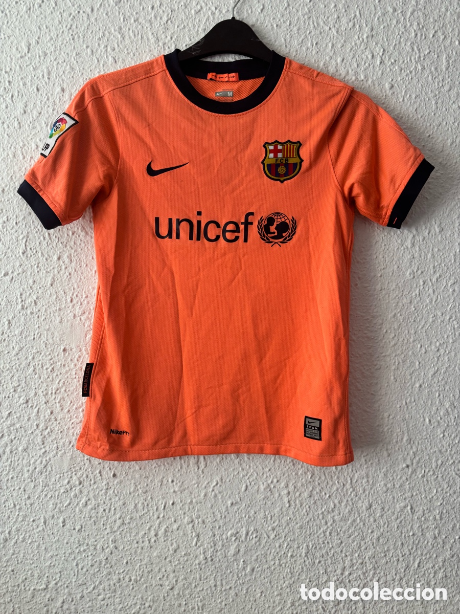 Sports collectibles: Antigua Camiseta deportiva vintage de F&uacute;tbol FC Barcelona TALLA -M- Nike
