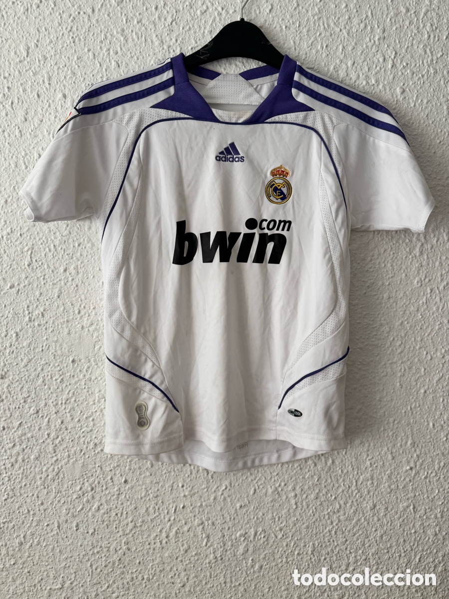 Sports collectibles: Antigua Camiseta deportiva de F&uacute;tbol Real Madrid TALLA -S- Adidas