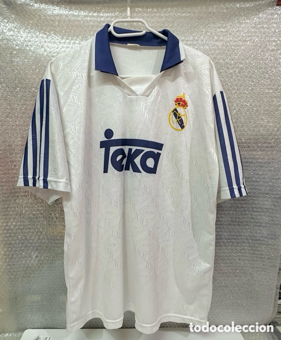 Sports collectibles: Antigua Camiseta deportiva de F&uacute;tbol REAL MADRID FIGO N10 TALLA -XL-