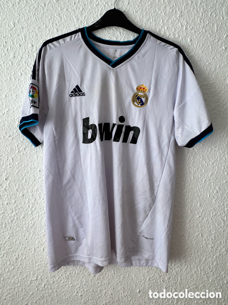 Sports collectibles: Antigua Camiseta deportiva vintage de F&uacute;tbol Real Madrid TALLA -L- Adidas