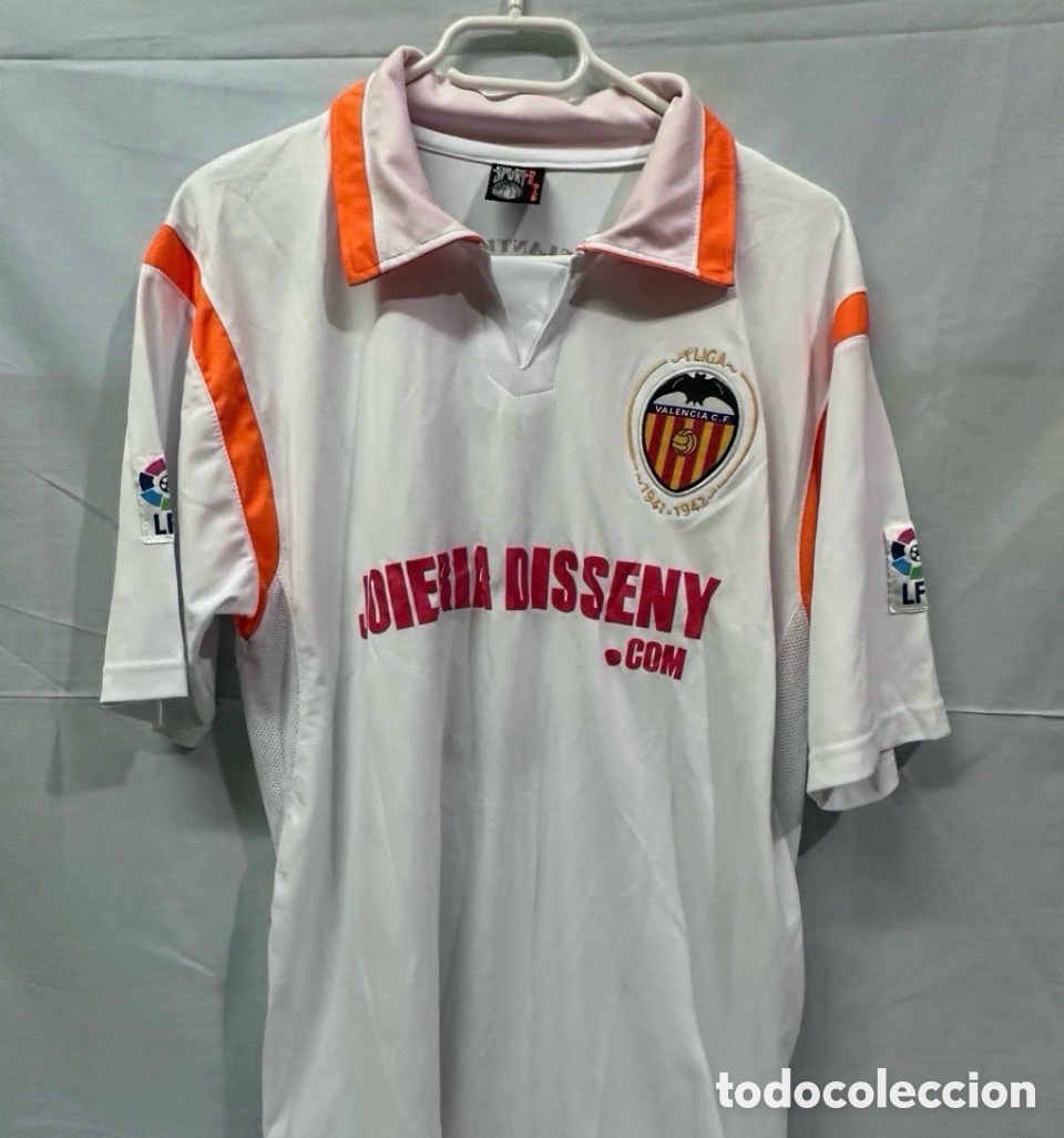 Sports collectibles: Antigua Camiseta De Futbol Valencia C.F. LIGA TALLA -L-