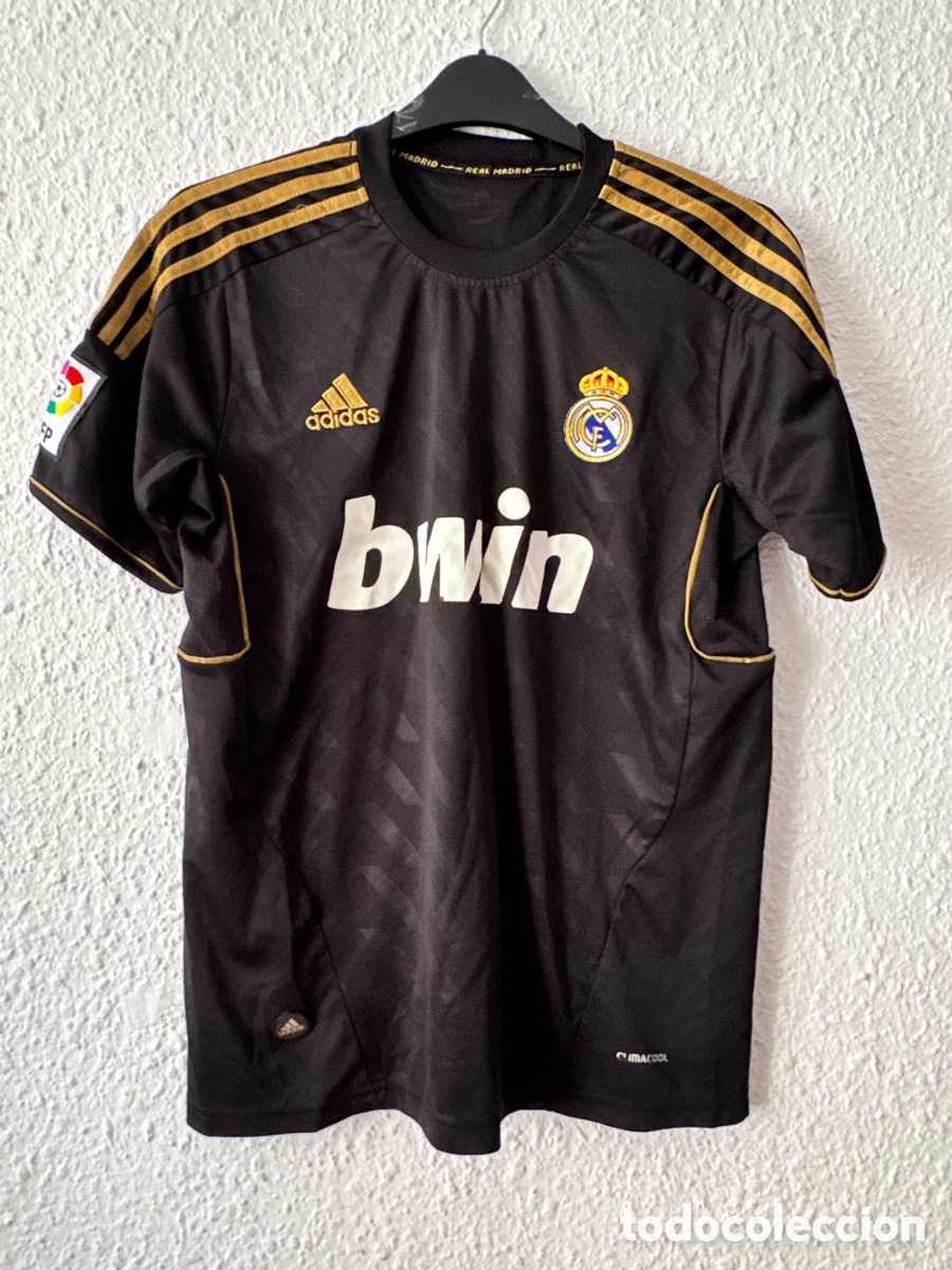 Coleccionismo deportivo: Antigua Camiseta deportiva vintage de F&uacute;tbol Real Madrid TALLA -L- Adidas