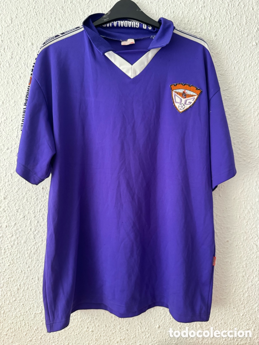 Coleccionismo deportivo: Antigua Camiseta deportiva de f&uacute;tbol Guadalajara TALLA -XL- Elements