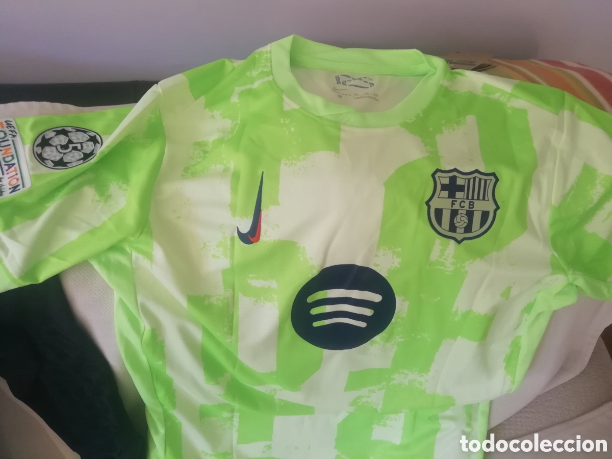 Coleccionismo deportivo: Camiseta lamine yamal num 19. Talla L
