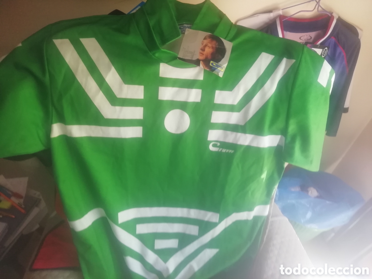 Coleccionismo deportivo: Camiseta cruyff sport. L&iacute;nea propia.