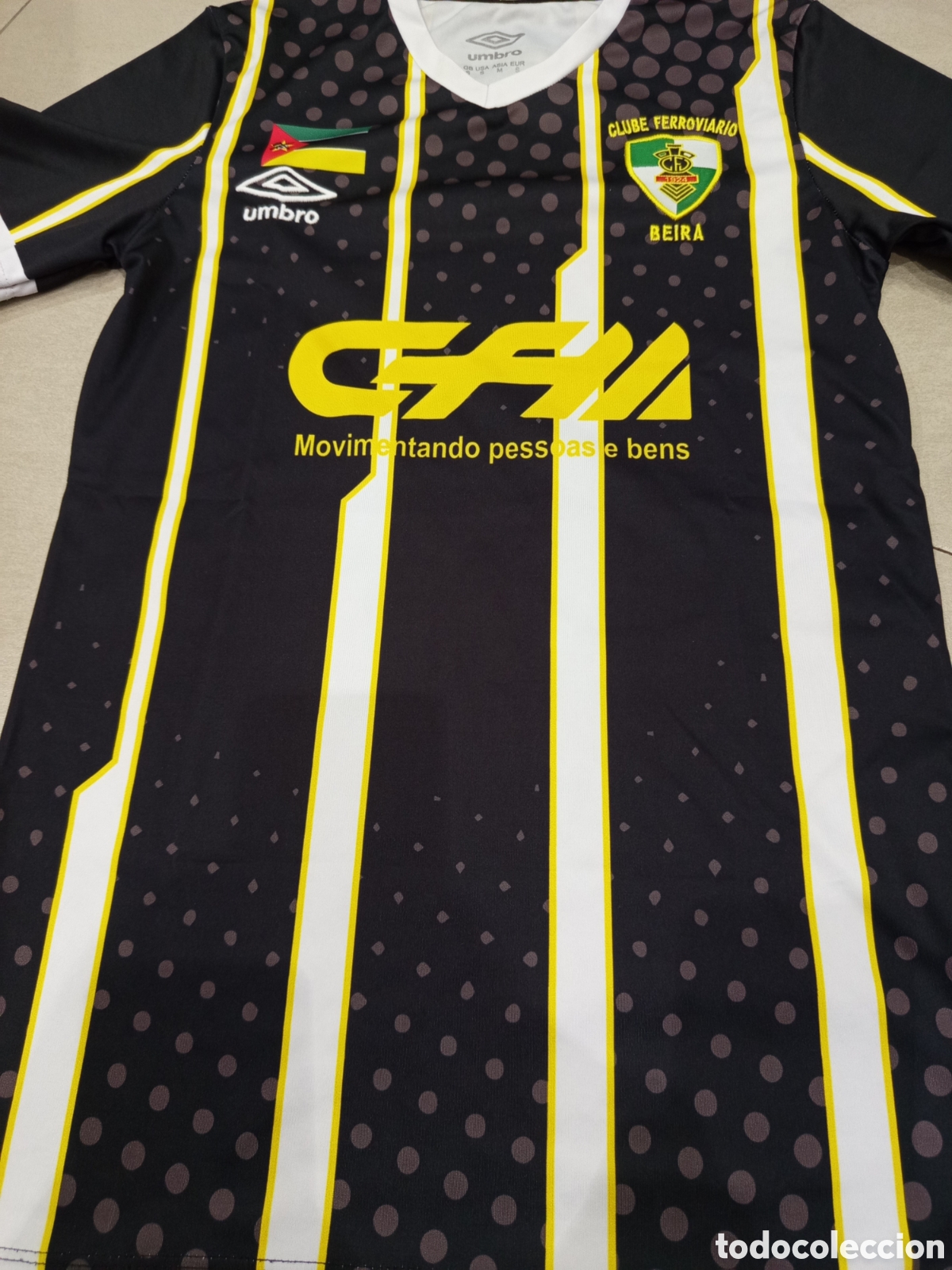 Coleccionismo deportivo: Camiseta Ferroviario Beira