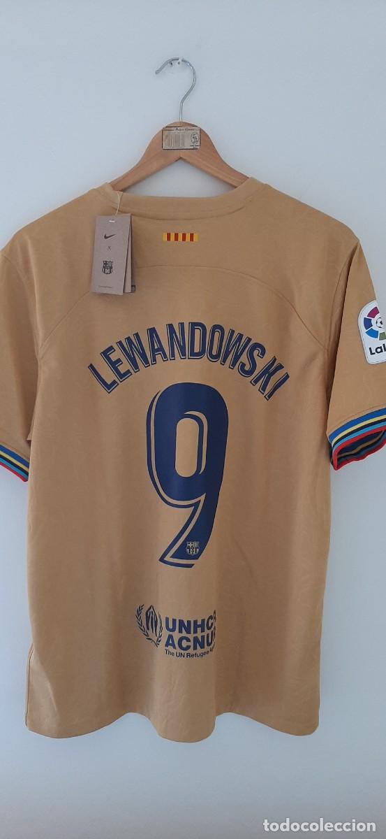 Coleccionismo deportivo: Camiseta Barcelona Lewandowki, con etiquetas