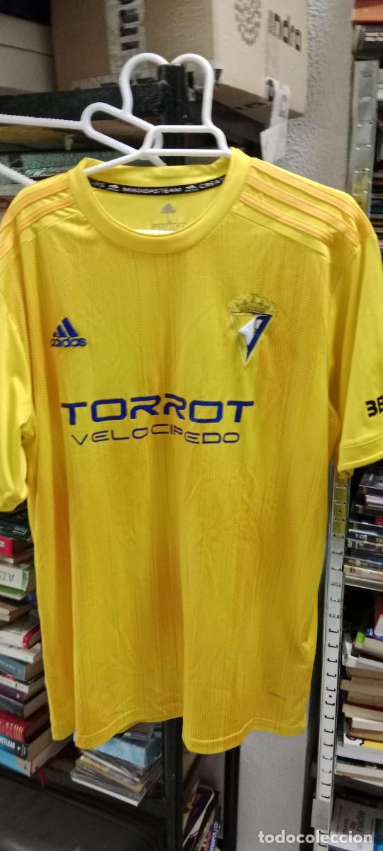 Collectionnisme sportif: CAMISETA DE FUTBOL DEL CADIZ CLUB DE FUTBOL ADIDAS VER FOTOS MM-CHI