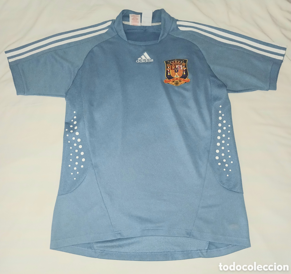 Coleccionismo deportivo: Camiseta f&uacute;tbol retro portero selecci&oacute;n espa&ntilde;ola Adidas talla M Casillas Reina Eurocopa 2008