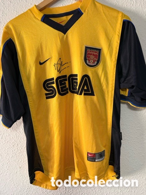 Coleccionismo deportivo: Arsenal 2001/02 Away Shirt &ndash; Signed by Dennis Bergkamp &ndash; Nike &ndash; Size Small &ndash; COA