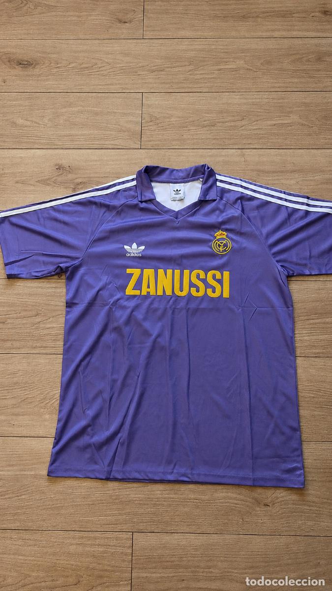 Coleccionismo deportivo: Segunda equipaci&oacute;n Real Madrid, a&ntilde;os 80. Talla XXL