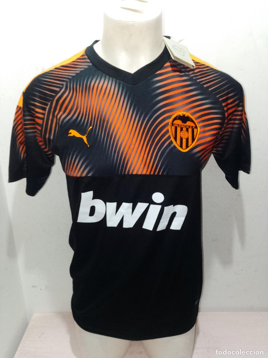 Coleccionismo deportivo: Valencia cf camiseta futbol football shirt M 52cts