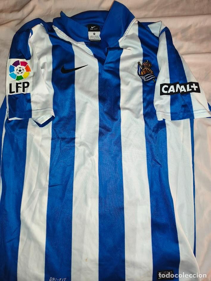 Coleccionismo deportivo: CAMISETA REAL SOCIEDAD - NIKE - SIN PUBLICIDAD DELANTE - TALLA M
