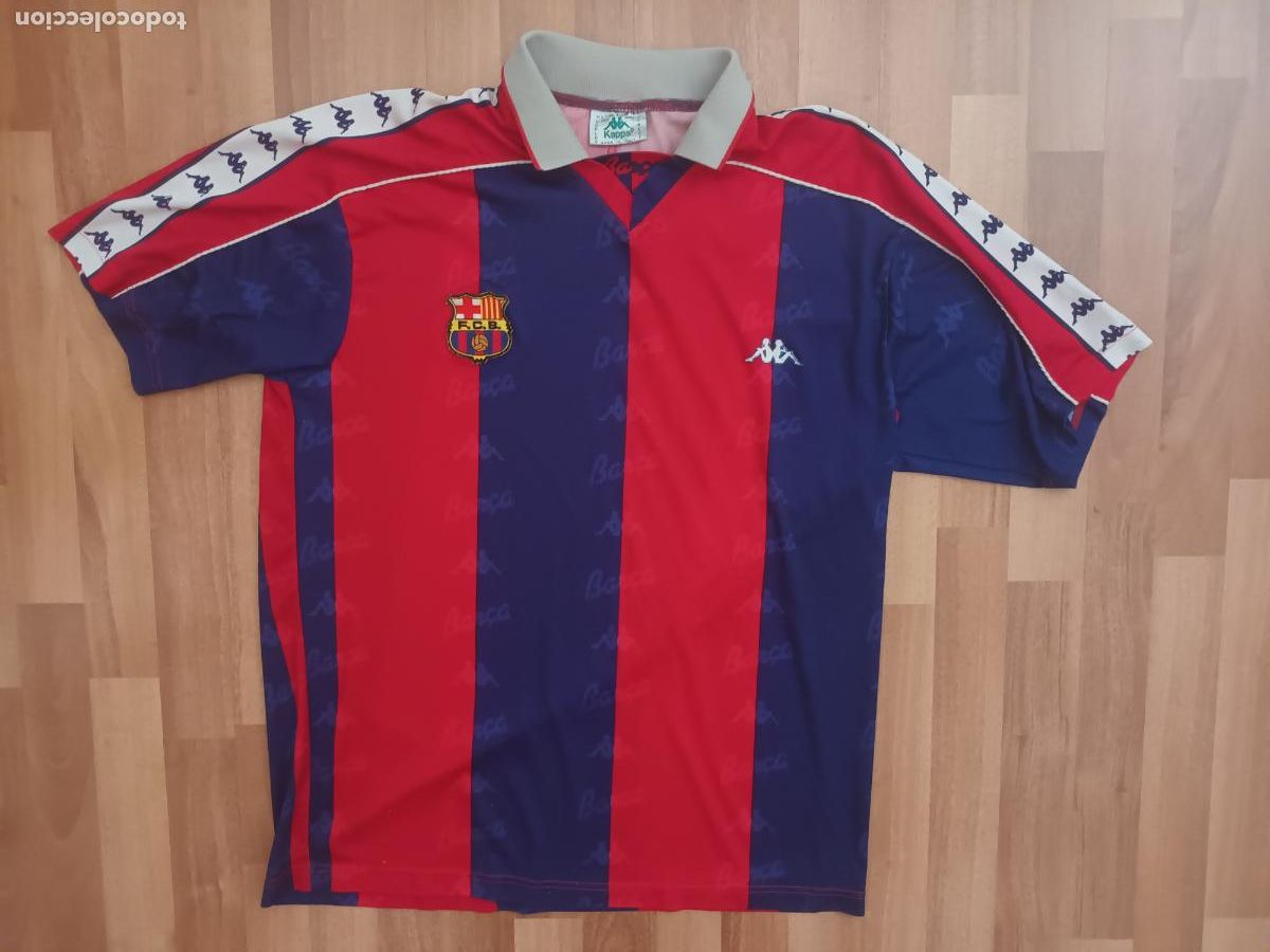 Coleccionismo deportivo: CAMISETA CLUB FUTBOL BARCELONA. DREAM TEAM. RAREZA CUELLO BLANCO. ESCUDO DERECHA. PRIMERA KAPPA