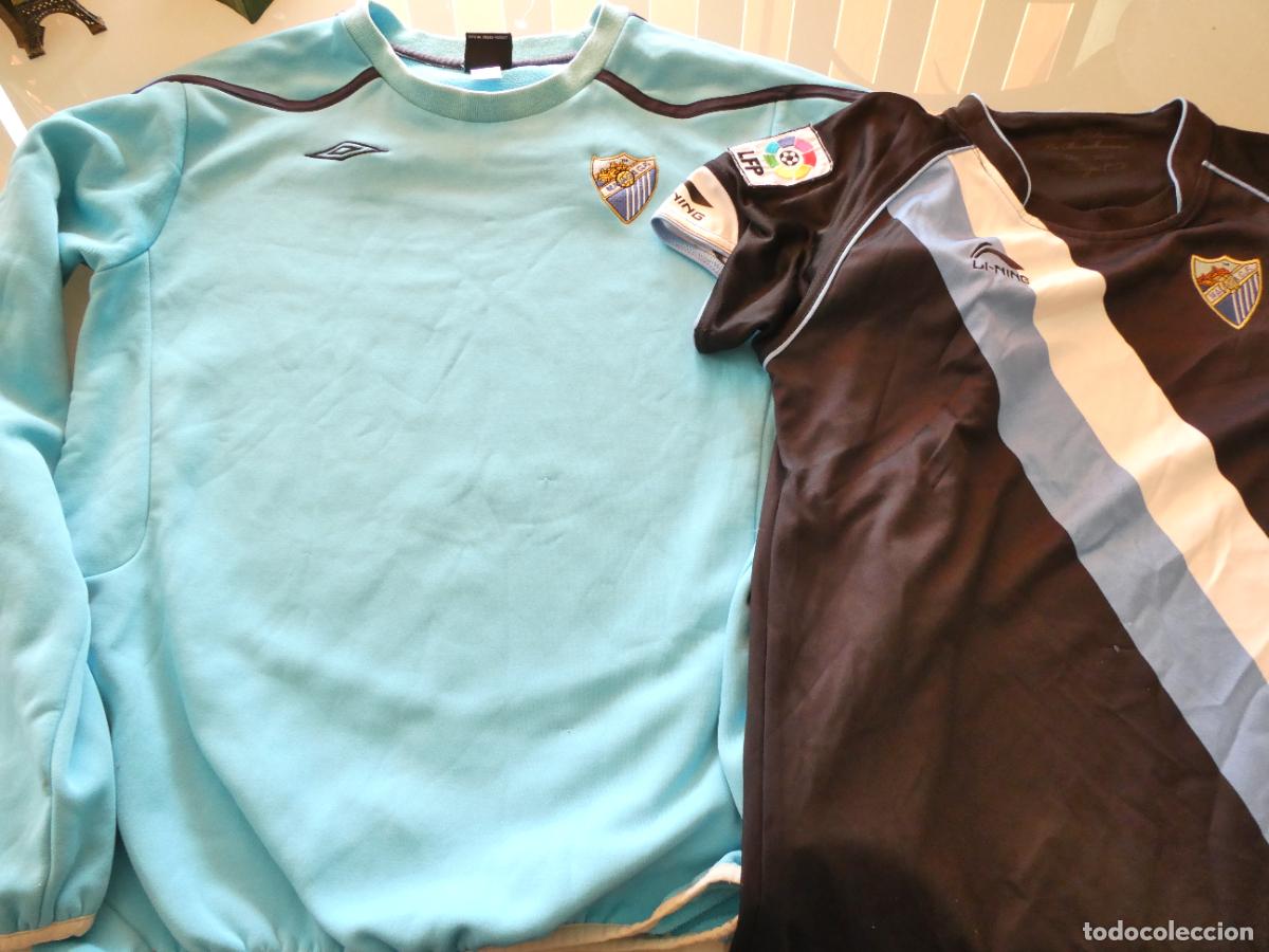 Coleccionismo deportivo: SUDADERA UMBRO M&Aacute;LAGA CLUB DE F&Uacute;TBOL + CAMISETA REGALO VISITANTE 2010 2011. 400GR