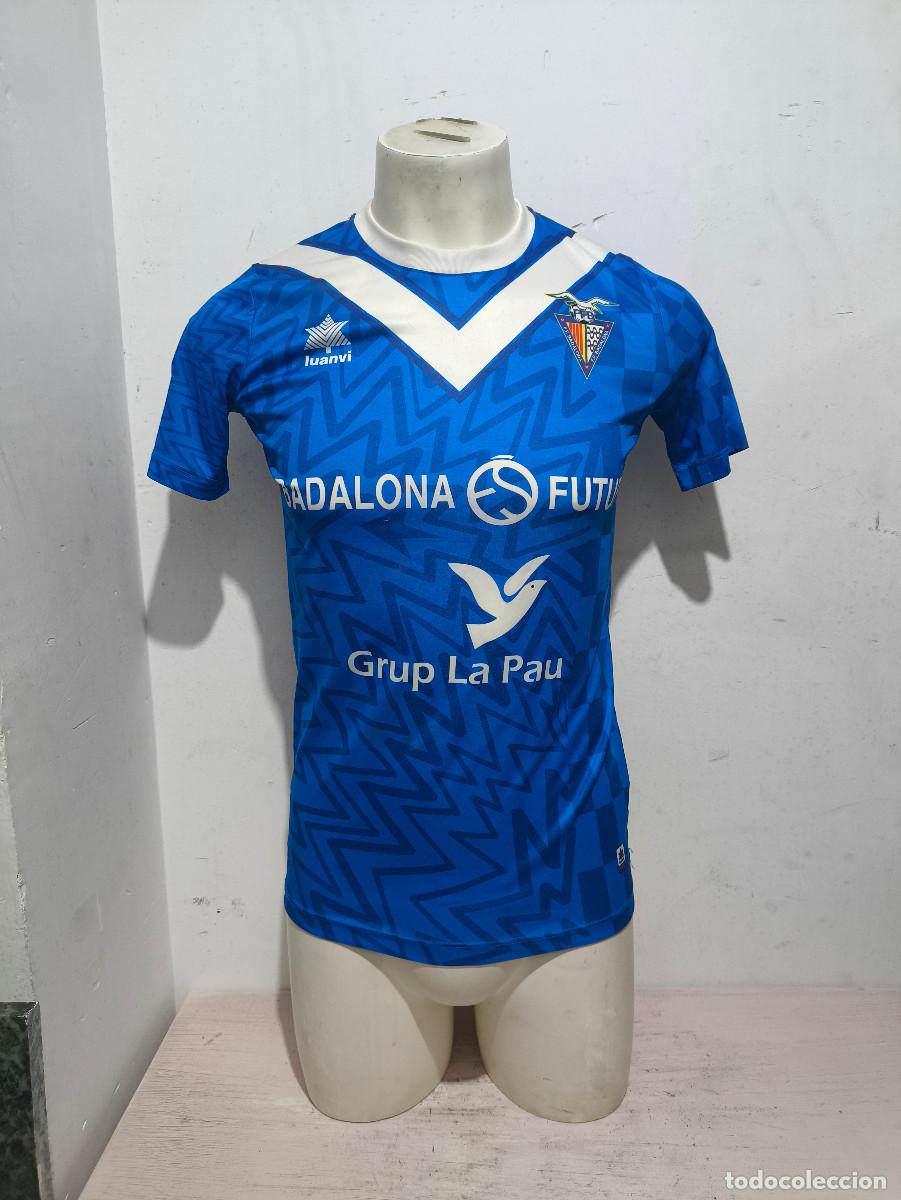 Coleccionismo deportivo: CF Badalona camiseta futbol football shirt S 50cts