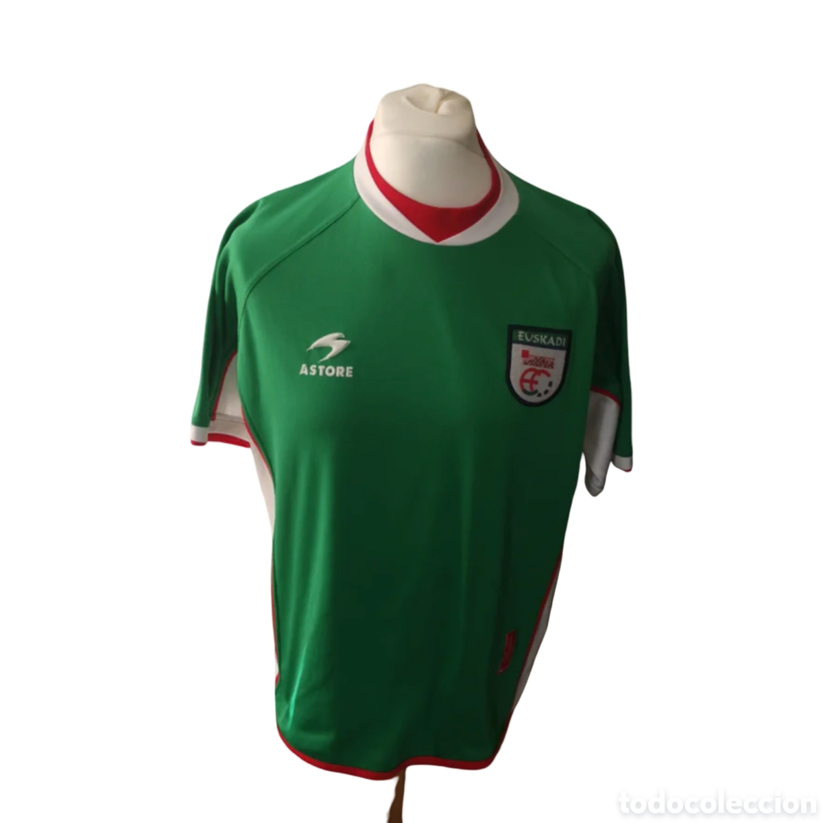 Coleccionismo deportivo: Camiseta Selecci&oacute;n Vasca Euskadi Astore Talla L Vintage