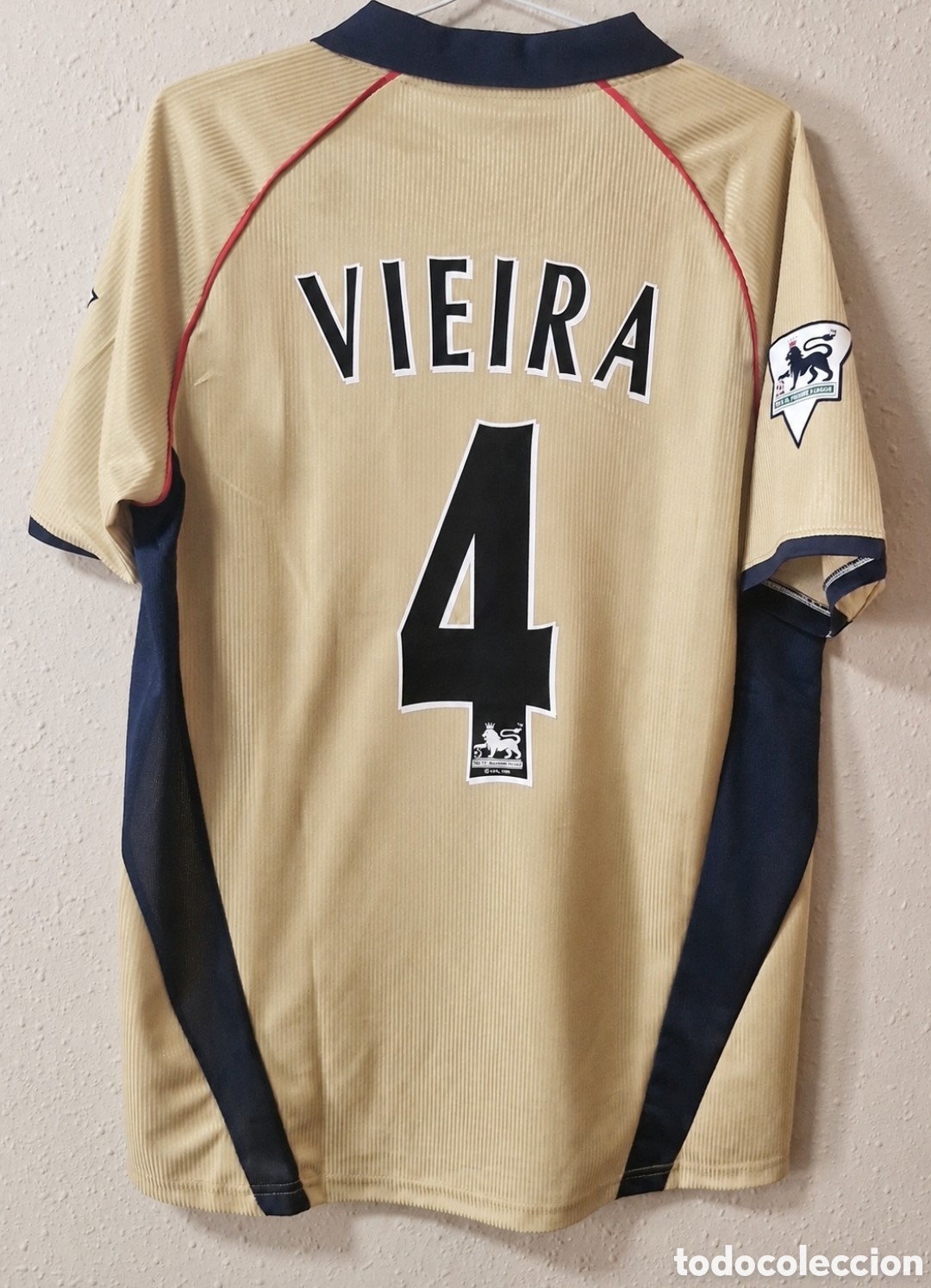 Coleccionismo deportivo: Camiseta Arsenal 2001/02