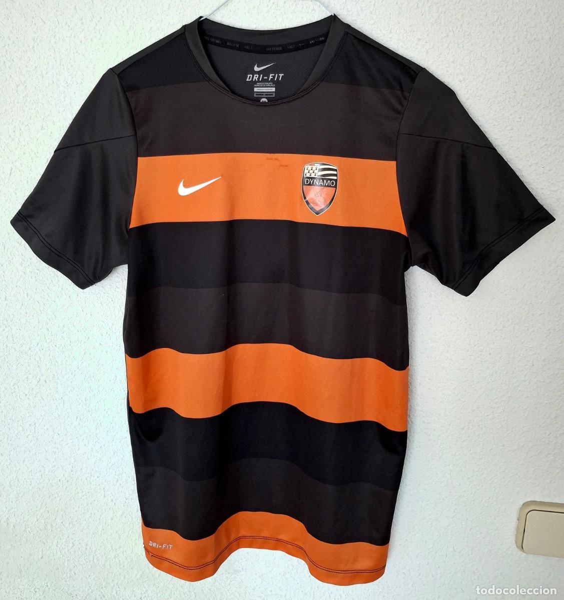 Coleccionismo deportivo: Camiseta Nike Squad entrenamiento 2013 Dynamo ? Talla M personalizada Krabbel dorsal 9