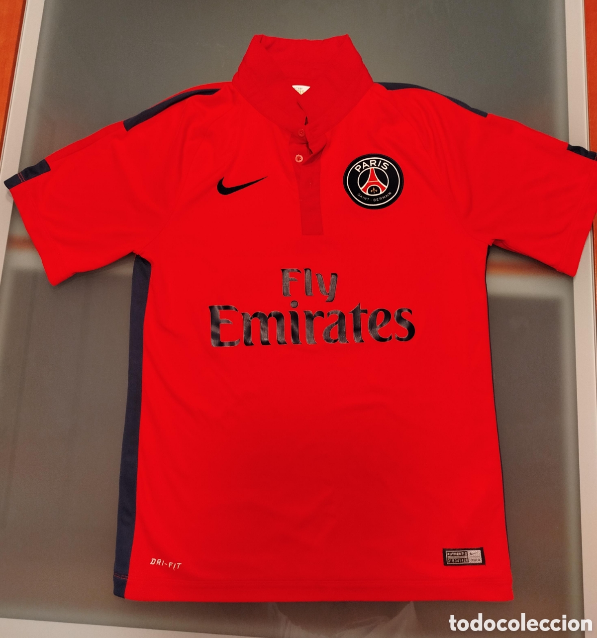 Coleccionismo deportivo: Camiseta PSG 2014/15 Tercera Equipaci&oacute;n Roja Nike - Original Talla S