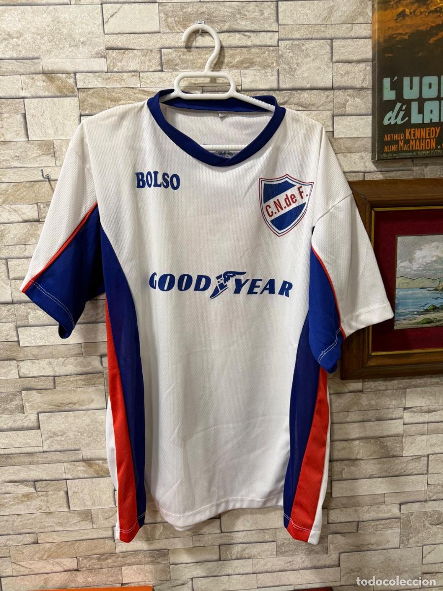 Coleccionismo deportivo: Antigua camiseta vintage CD nacional