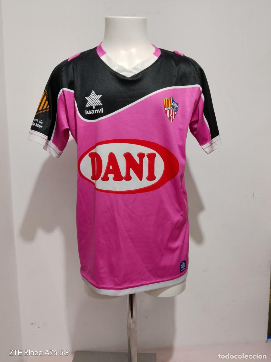 Coleccionismo deportivo: Villassar de Mar camiseta futbol catalunyaage 10 a&ntilde;os