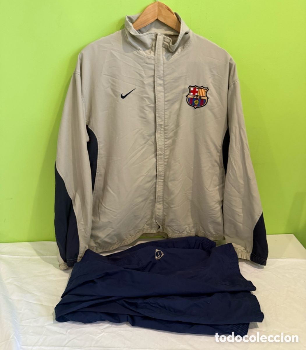 Coleccionismo deportivo: Ch&aacute;ndal FC Barcelona Nike Original Temporada 2000/01 &ndash; Chaqueta + Pantal&oacute;n Talla XL