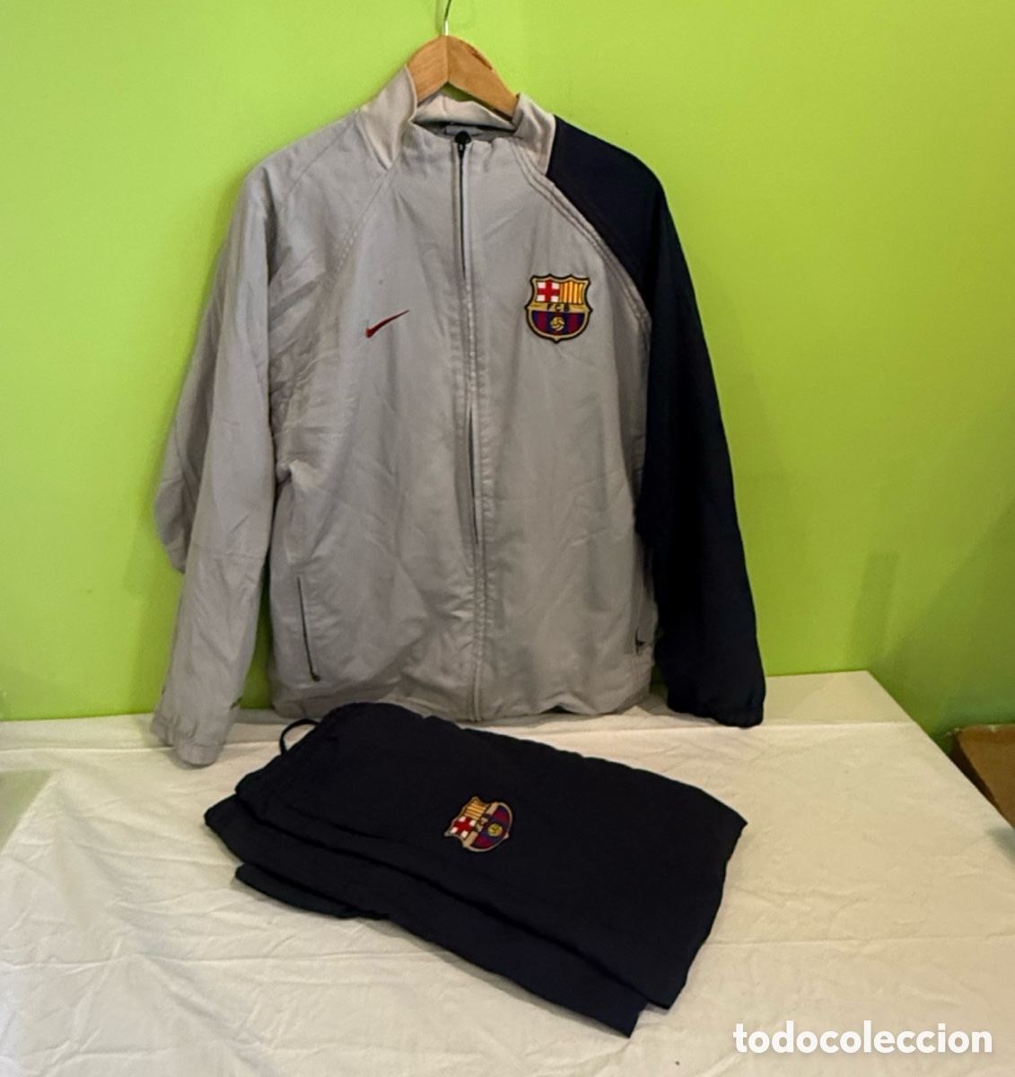 Coleccionismo deportivo: Ch&aacute;ndal FC Barcelona Nike Total 90 2004/05 &ndash; &Eacute;poca Debut Leo Messi &ndash; Talla M