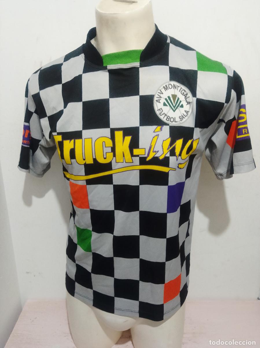 Coleccionismo deportivo: AVV Montigala Badalona futsal camiseta futbol sala M Catalunya 52cts