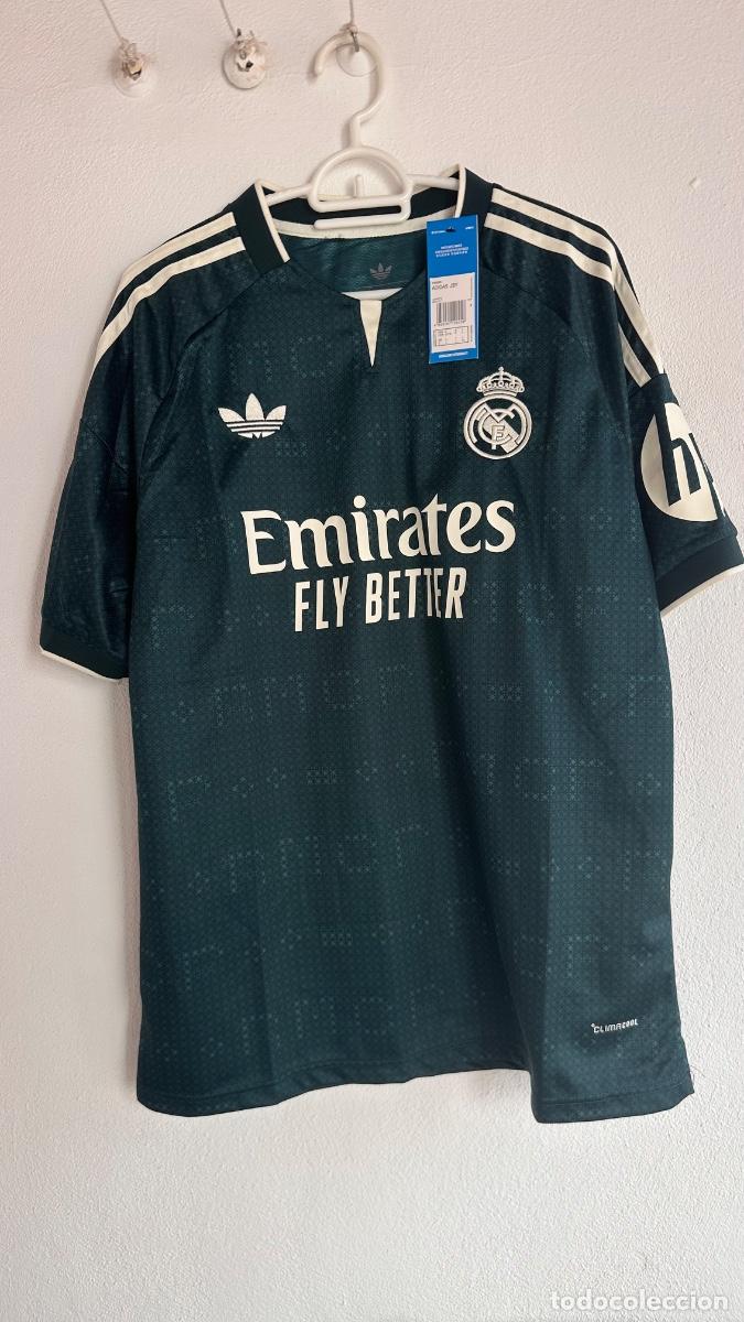 Coleccionismo deportivo: Camisetas del Real Madrid