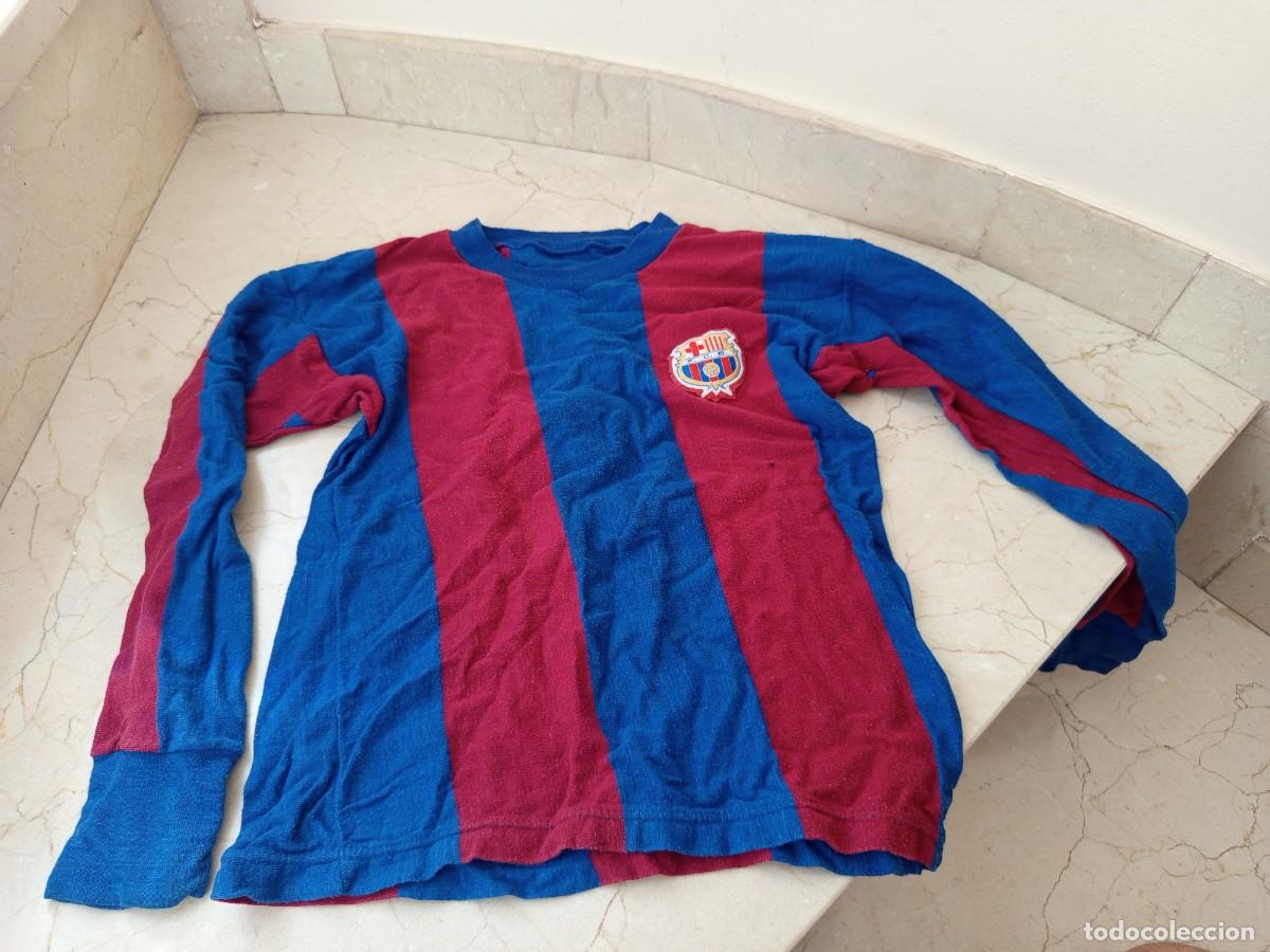 Collectionnisme sportif: Antigua camiseta del FC Barcelona Bar&ccedil;a N&uacute;mero 3 en el dorso. Ni&ntilde;o a&ntilde;os 80