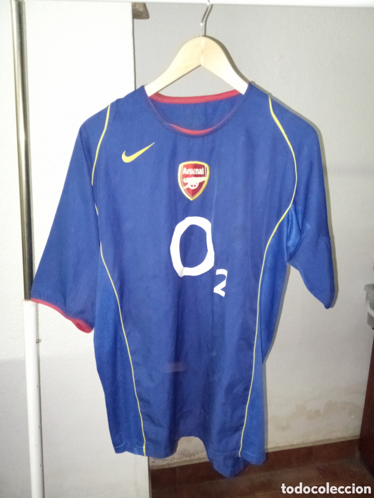 Coleccionismo deportivo: CAMISETA DEL ARSENAL L/XL