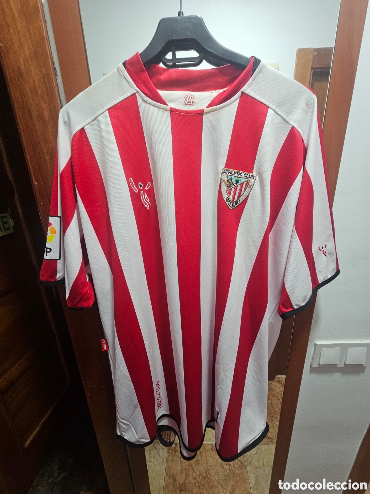 Sports collectibles: Camiseta del Atl&eacute;tico de Bilbao XL