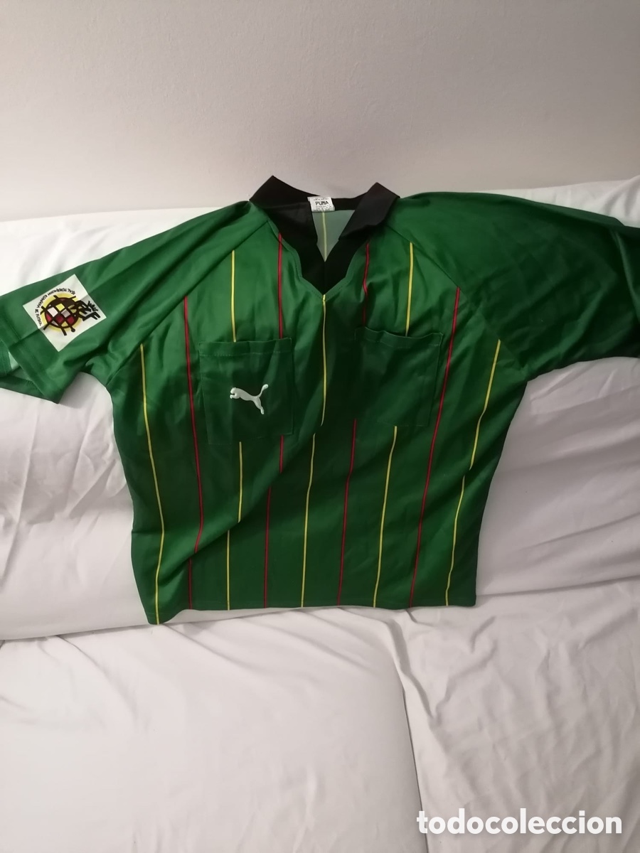 Coleccionismo deportivo: Camiseta &Aacute;rbitro RFEF Vintage 90s Puma Estudio 2000 Verde Talla L - Oficial