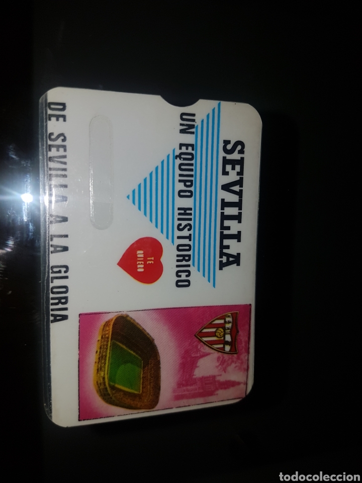 Coleccionismo deportivo: Carnet del Sevilla - Foto 1