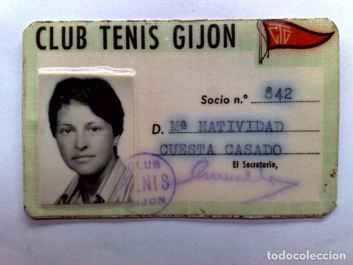 Sports collectibles: ANTIGUA TARJETA IDENTIDAD DE SOCIO,CLUB TENIS GIJON.