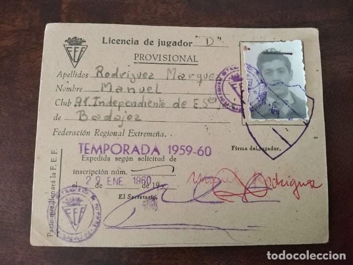 Sports collectibles: Licencia de Jugador Club Atl&eacute;tico Independiente de E. San Jos&eacute;. Badajoz. Temporada 1959/60