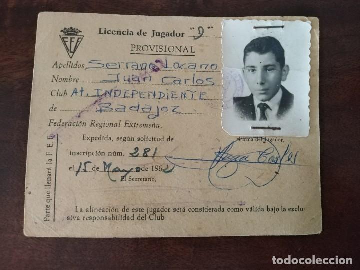 Sports collectibles: Licencia de Jugador Club Atl&eacute;tico Independiente de Badajoz. Temporada 1961/62.