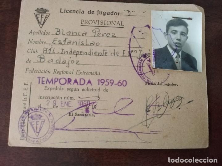 Sports collectibles: Licencia de Jugador Club Atl&eacute;tico Independiente de E. San Jos&eacute;. Badajoz. Temporada 1959 /60.