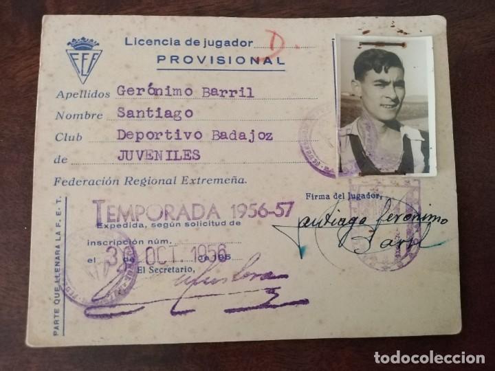 Sports collectibles: Licencia de Jugador Club Deportivo Badajoz. Temporada 1956/57.